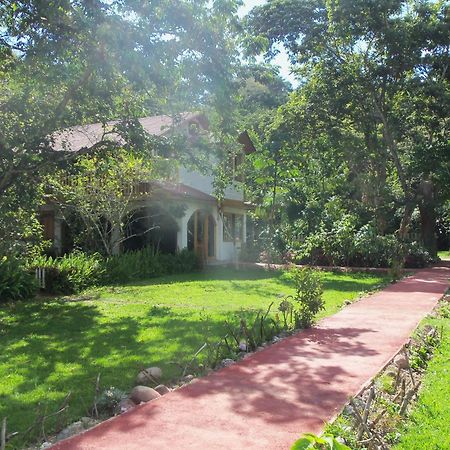 Refugio De Orquideas Villa Оксапампа Екстериор снимка