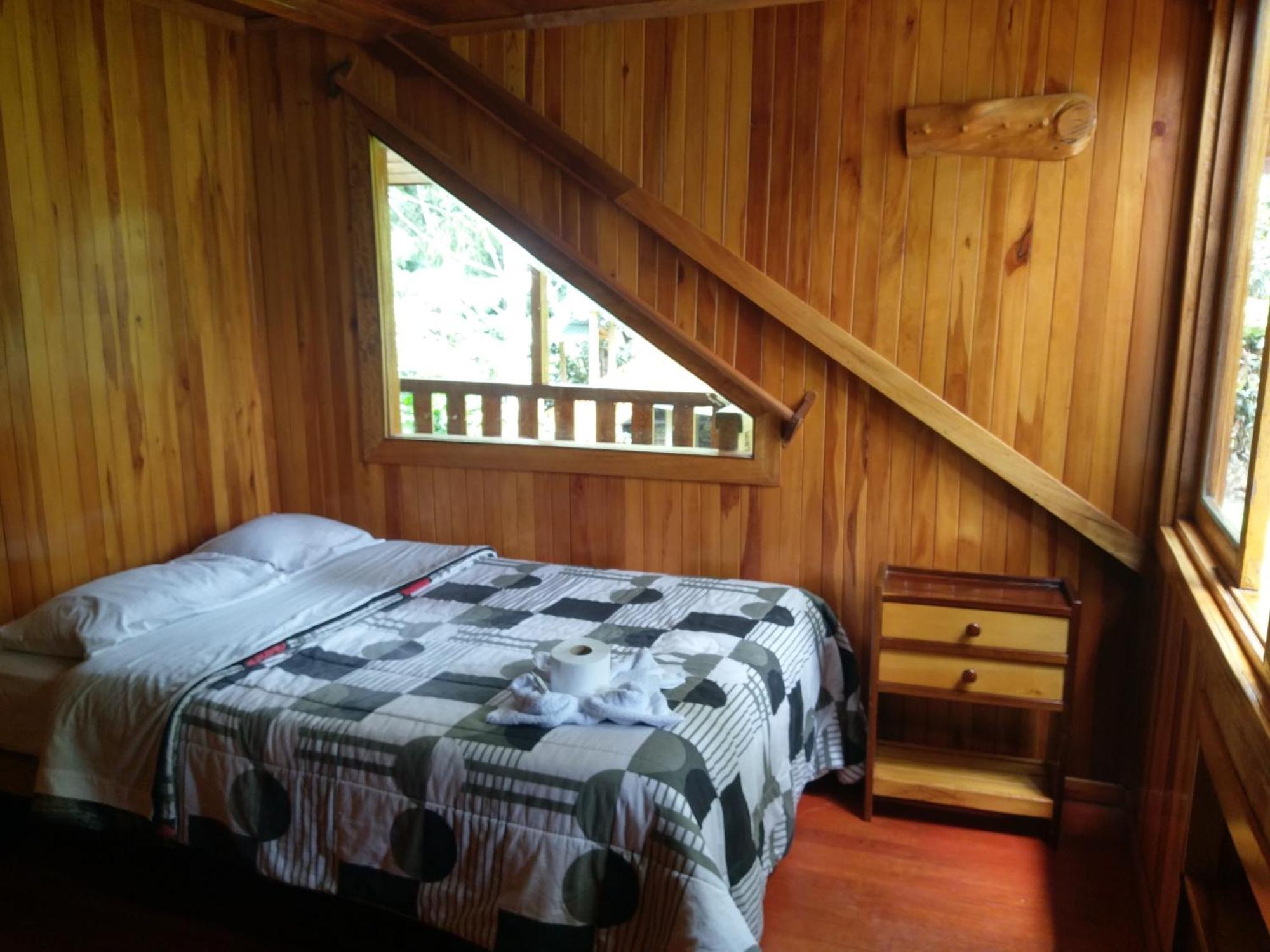 Refugio De Orquideas Villa Оксапампа Екстериор снимка