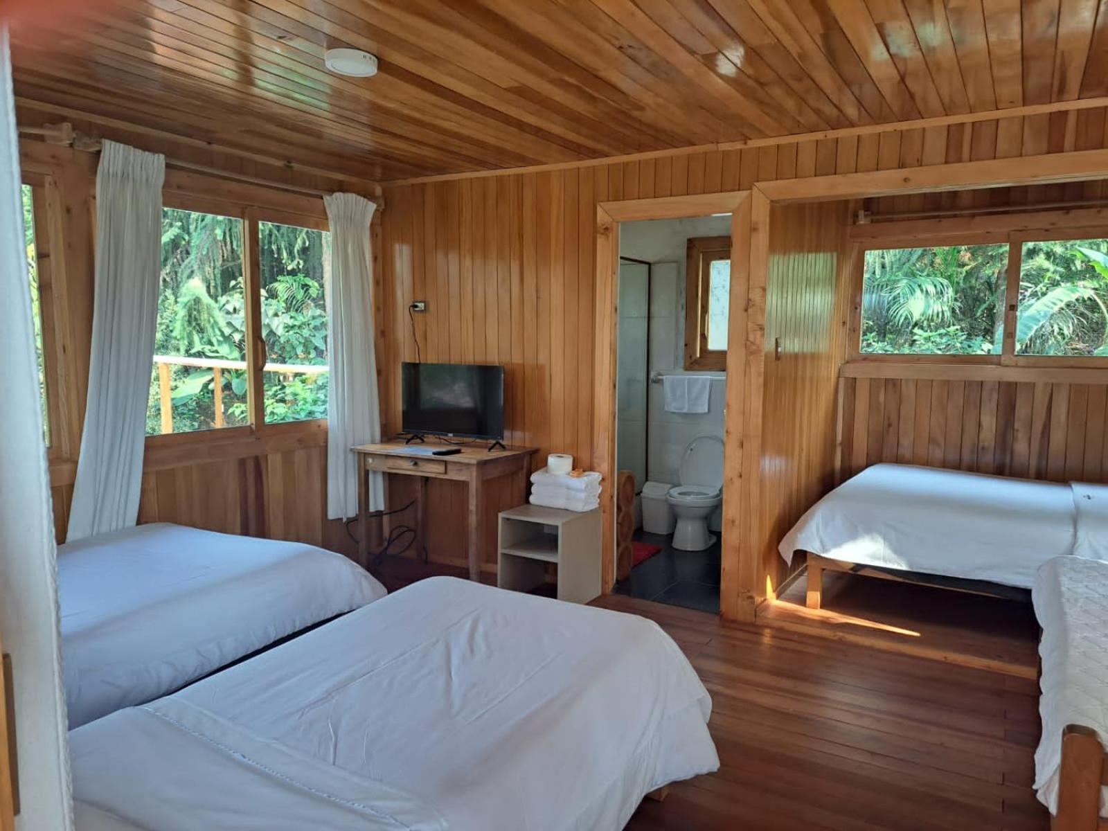 Refugio De Orquideas Villa Оксапампа Екстериор снимка