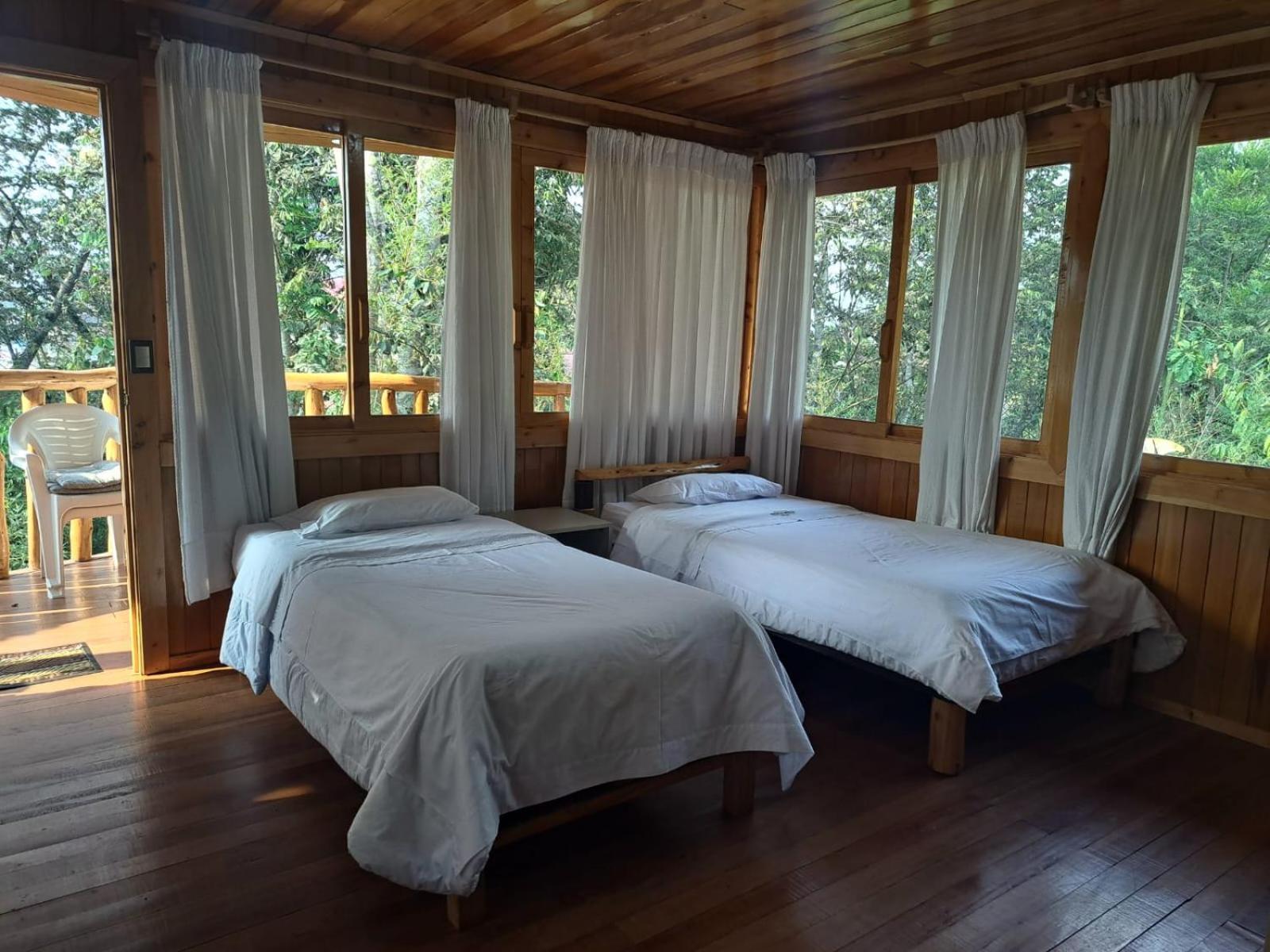 Refugio De Orquideas Villa Оксапампа Екстериор снимка