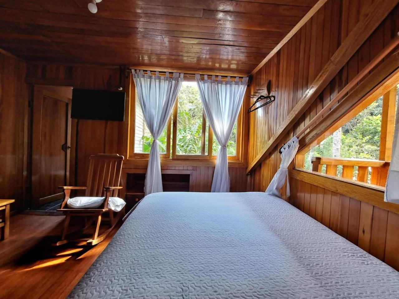 Refugio De Orquideas Villa Оксапампа Екстериор снимка